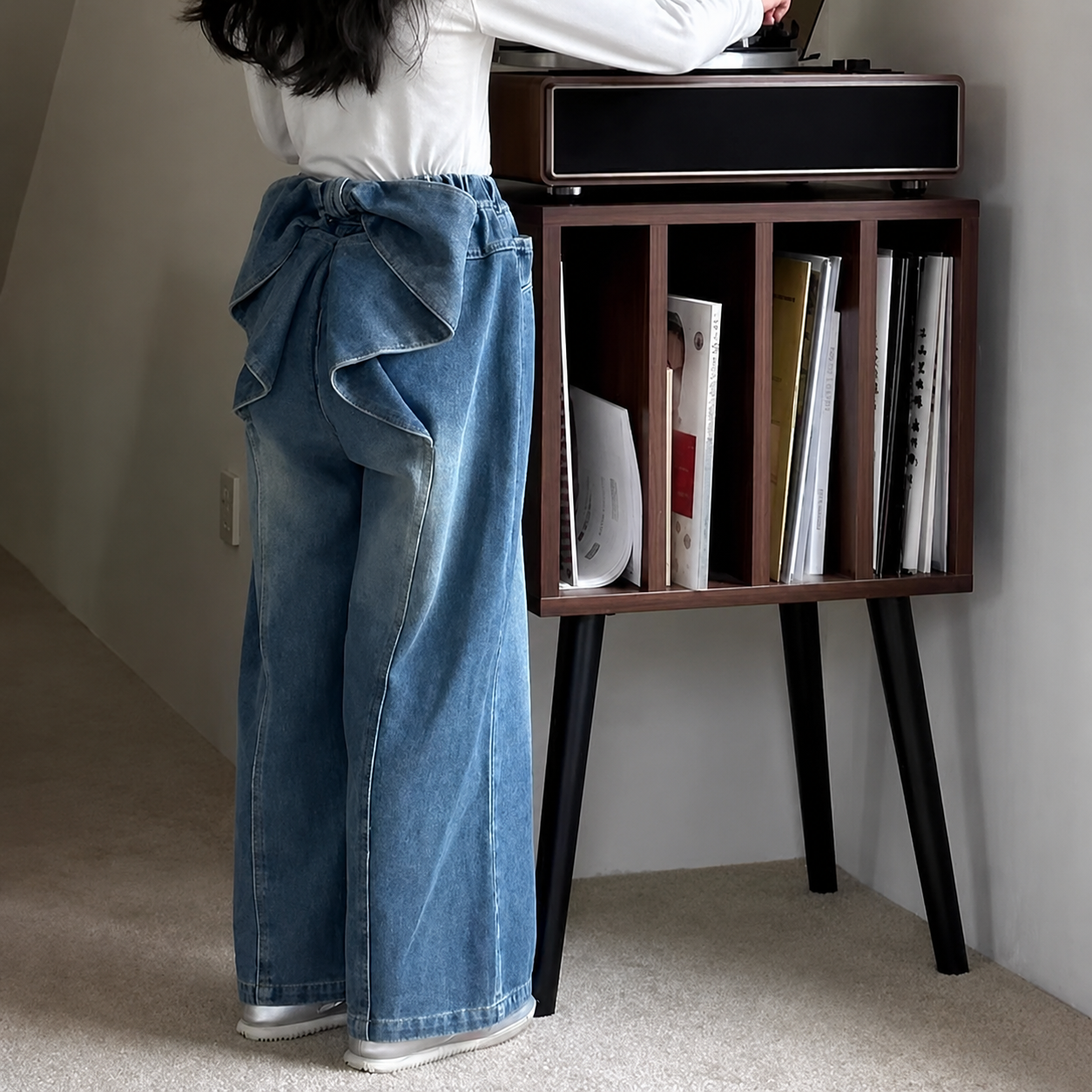 ビッグバックリボン デニムパンツ