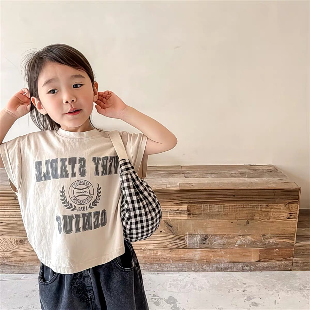 カレッジロゴ キッズTシャツ